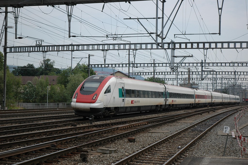 1939-0022-220710.jpg - SBB-CFF ICN RABDe 500.034-4 «Gustav Wenk» / Aarau 22.7.2010