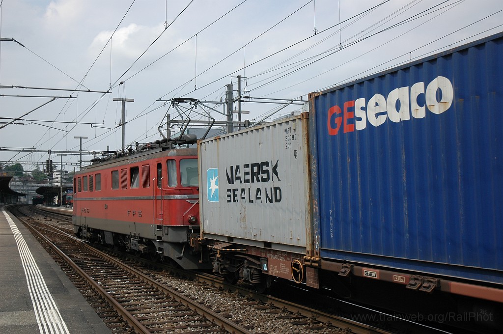 1942-0020-220710.jpg - SBB-CFF Ae 6/6 11419 «Appenzell I.Rh» / Aarau 22.7.2010