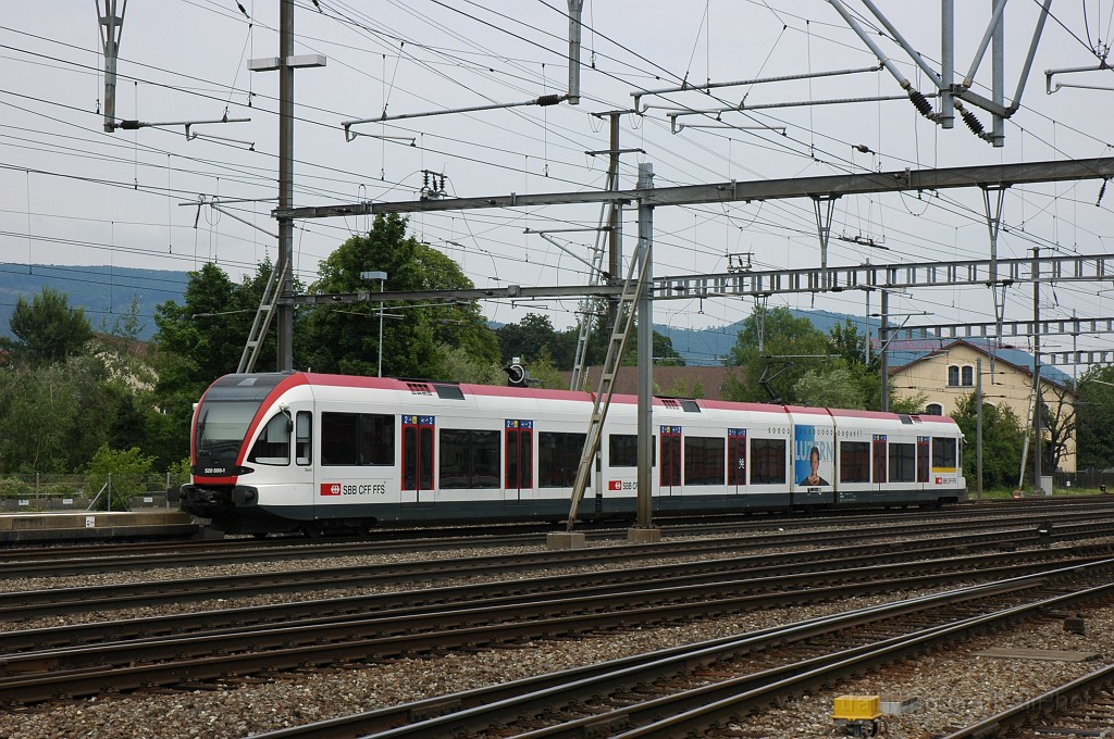 1949-0039-220710.jpg - SBB-CFF RABe 520.000-1 «Seon» / Aarau 22.7.2010