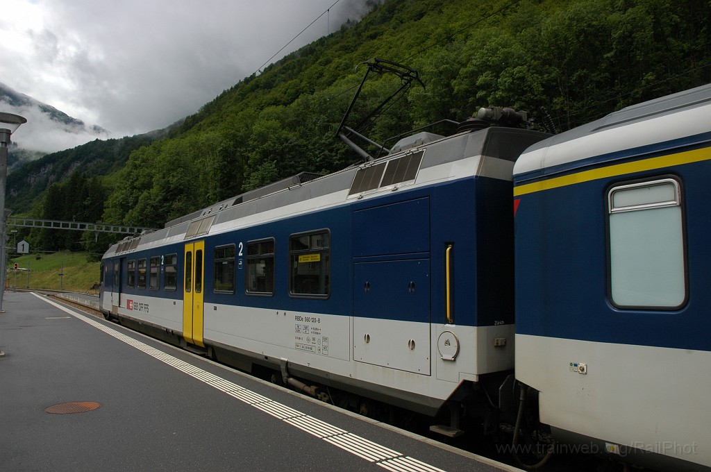 1954-0039-270710.jpg - SBB-CFF RBDe 560.120-8 «Netstal» / Linthal 27.7.2010