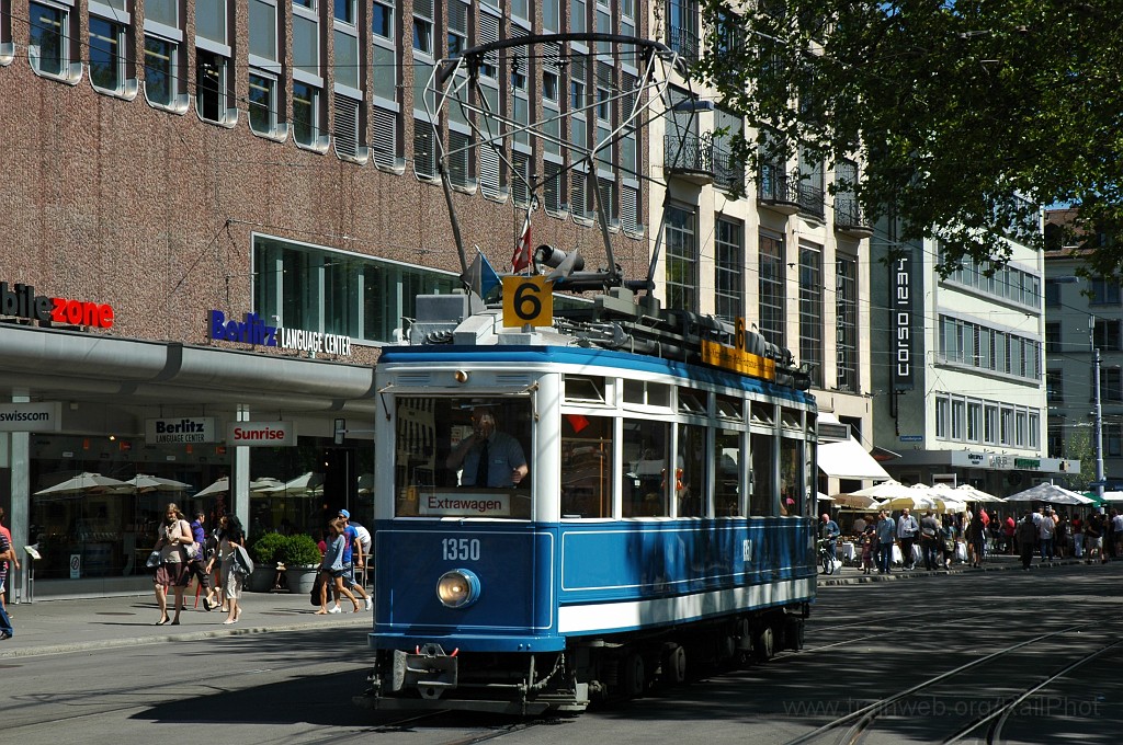 1959-0023-310710.jpg - StStZ Ce 4/4 1350 / Bellevue 31.7.2010