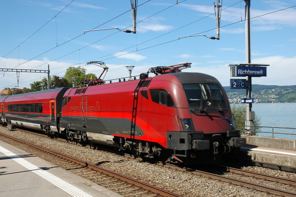 1977-0006-260810.jpg - ÖBB 1116.222-9 / Richterswil 26.8.2010