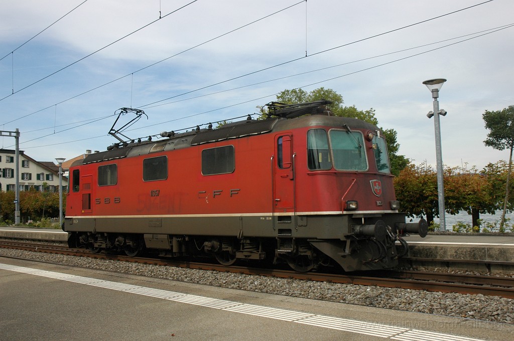 1984-0047-140910.jpg - SBB-CFF Re 4/4''' 11357 / Richterswil 14.9.2010