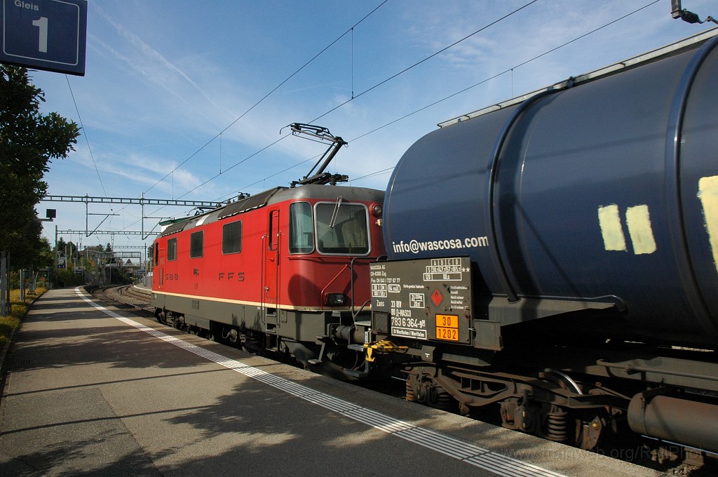 1985-0024-140910.jpg - SBB-CFF Re 4/4'' 11263 / Richterswil 14.9.2010