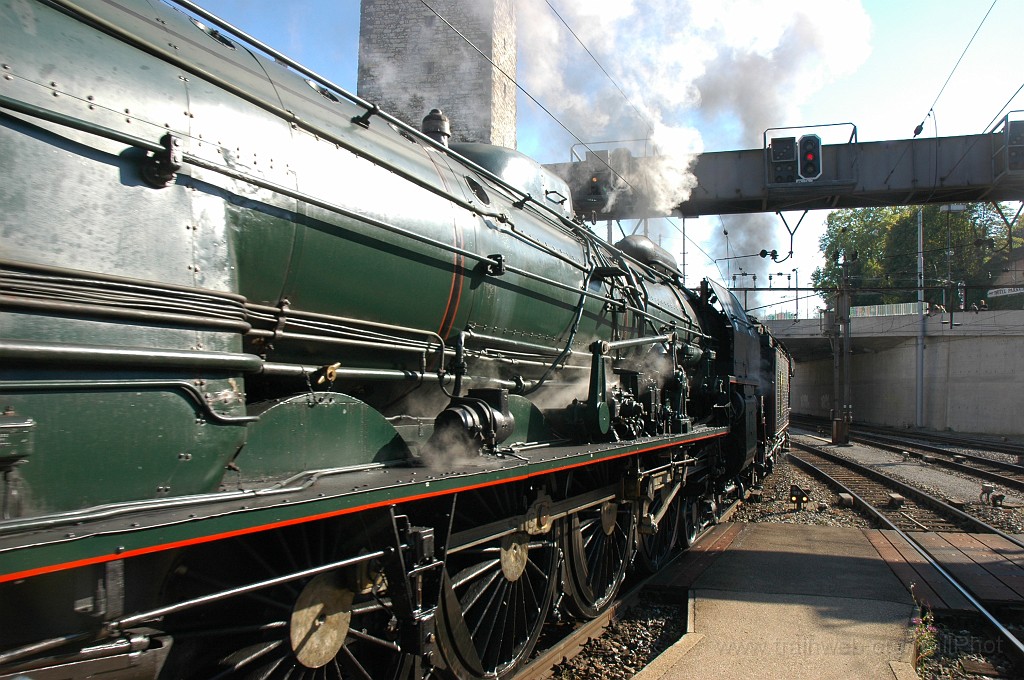 1988-0036-190910.jpg - SNCF 241 A 65 + 241 P 17 / Schaffhausen 19.9.2010