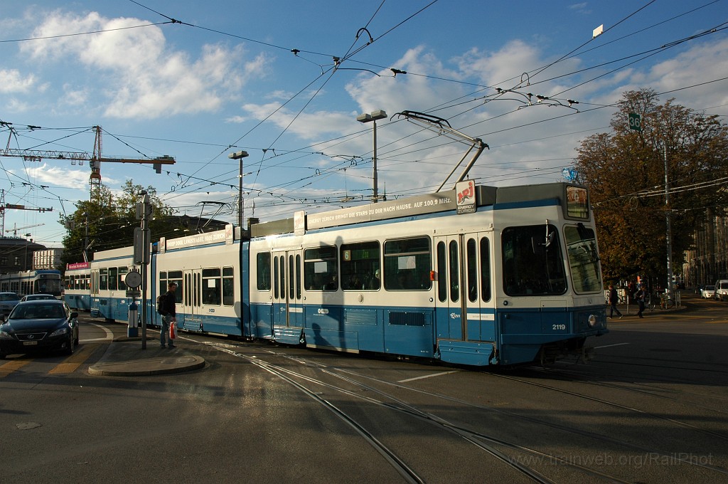 1991-0013-051010.jpg - VBZ Be 4/8 2119 / Central 5.10.2010