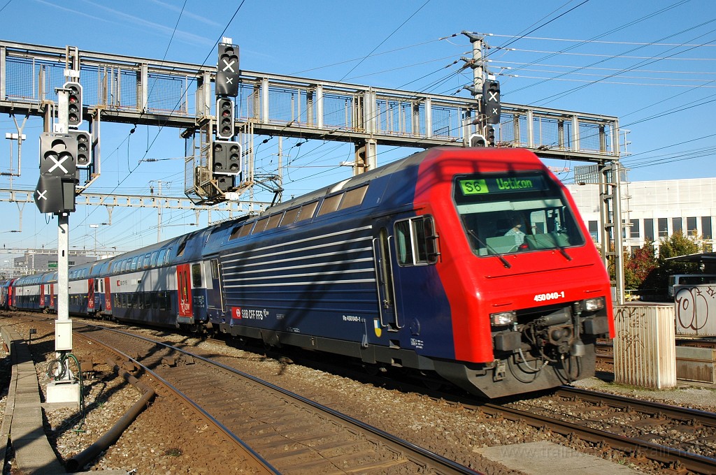 1992-0011-061010.jpg - SBB-CFF Re 450.040-1 «Hinwil» / Zürich-Oerlikon 6.10.2010