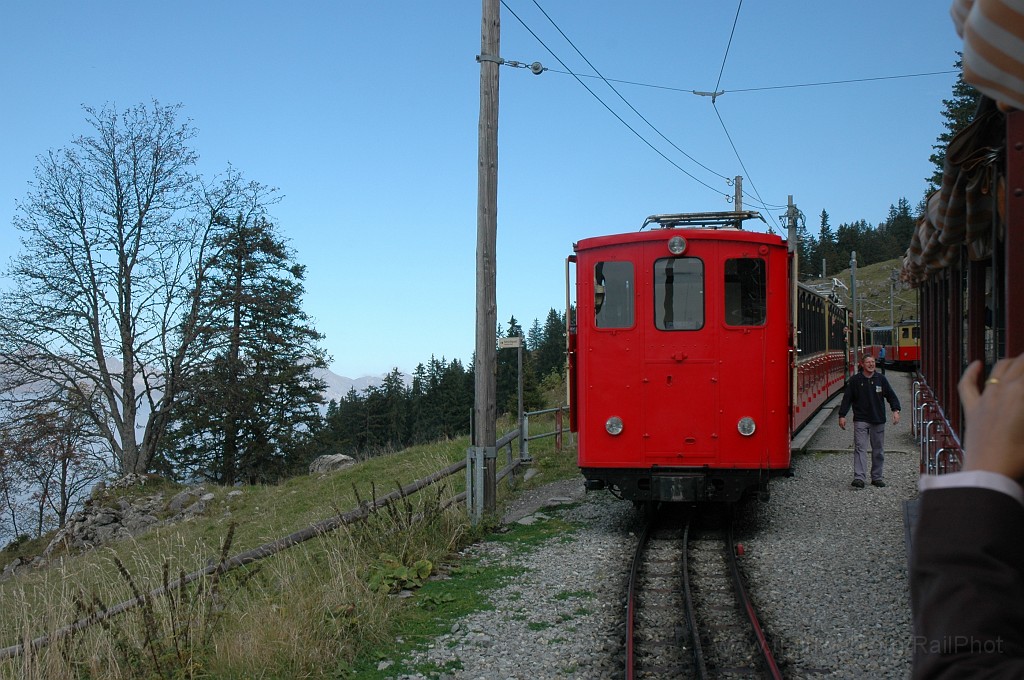 1995-0001-101010.jpg - SPB He 2/2 16 «Anemone» / Breitlauenen 10.10.2010