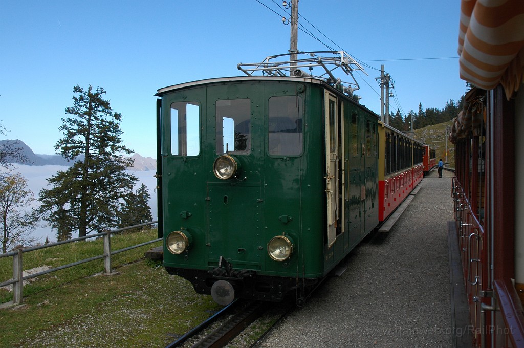 1995-0015-101010.jpg - SPB He 2/2 63 / Breitlauenen 10.10.2010