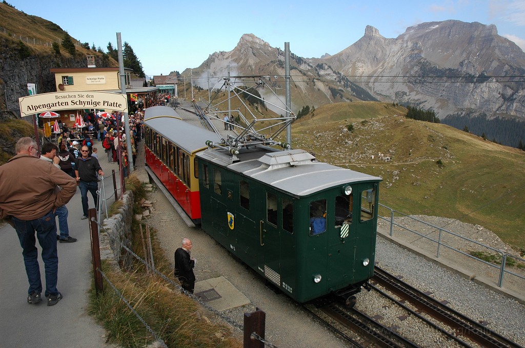 1996-0018-101010.jpg - SPB He 2/2 61 «Enzian» / Schynige Platte 10.10.2010