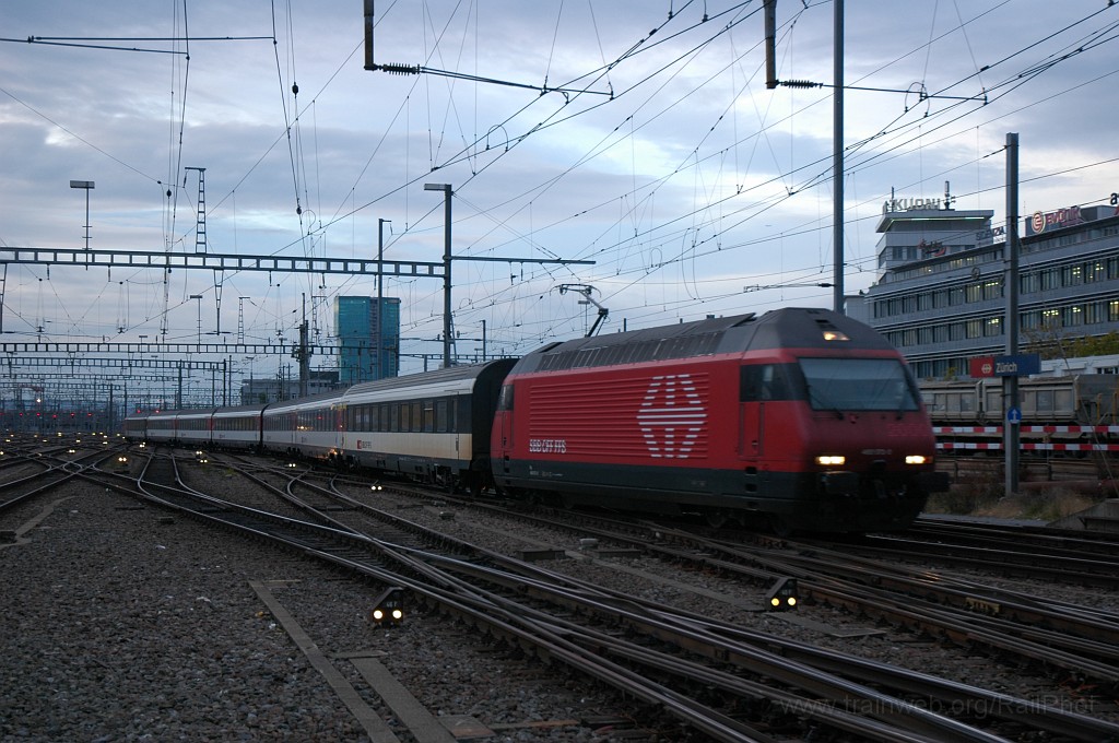 2016-0006-031110.jpg - SBB-CFF Re 460.073-0 «Monte Ceneri» / Zürich HB 3.11.2010