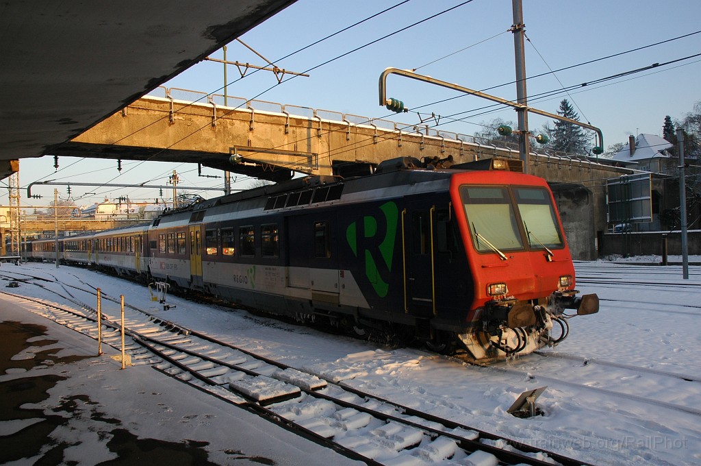 2053-0003-261210.jpg - SBB RBDe 562.000-0 «Kleinhüningen» / Mulhouse-Ville 26.12.2010