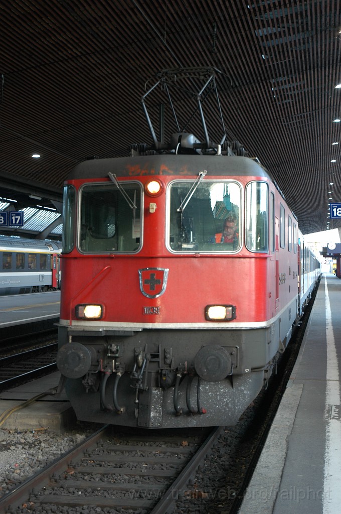 2089-0021-130411.jpg - SBB-CFF Re 4/4'' 11139 / Zürich HB 13.4.2011