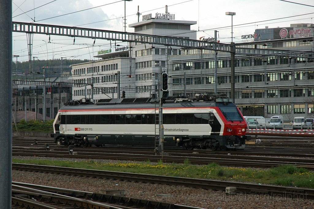 2089-0025-130411.jpg - SBB-CFF XTmass 99 85 9 160 001-5 / Zürich HB 13.4.2011