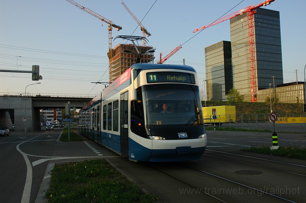 2091-0036-150411.jpg - VBZ Be 5/6 3060 / Messe Hallenstadion 15.4.2011