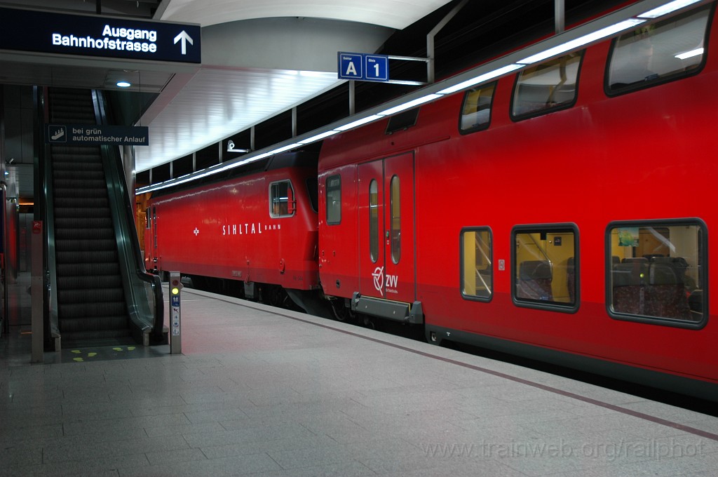 2091-0046-190411.jpg - SZU Re 456.544-6 / Zürich HB 19.4.2011