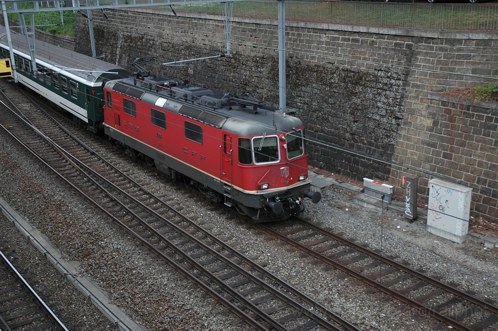 2108-0037-100511.jpg - SBB-CFF Re 4/4'' 11304 / Lochergut 10.5.2011