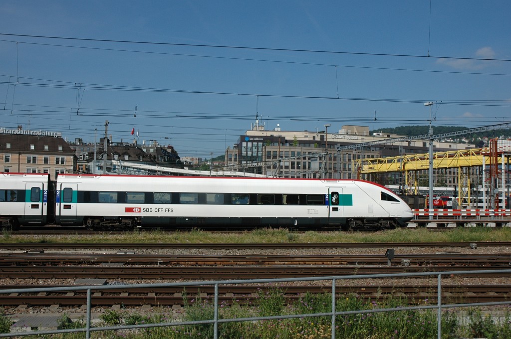 2112-0002-130511.jpg - SBB-CFF ICN RABDe 500.029-4 «Eduard Spelterini» / Zürich HB 13.5.2011