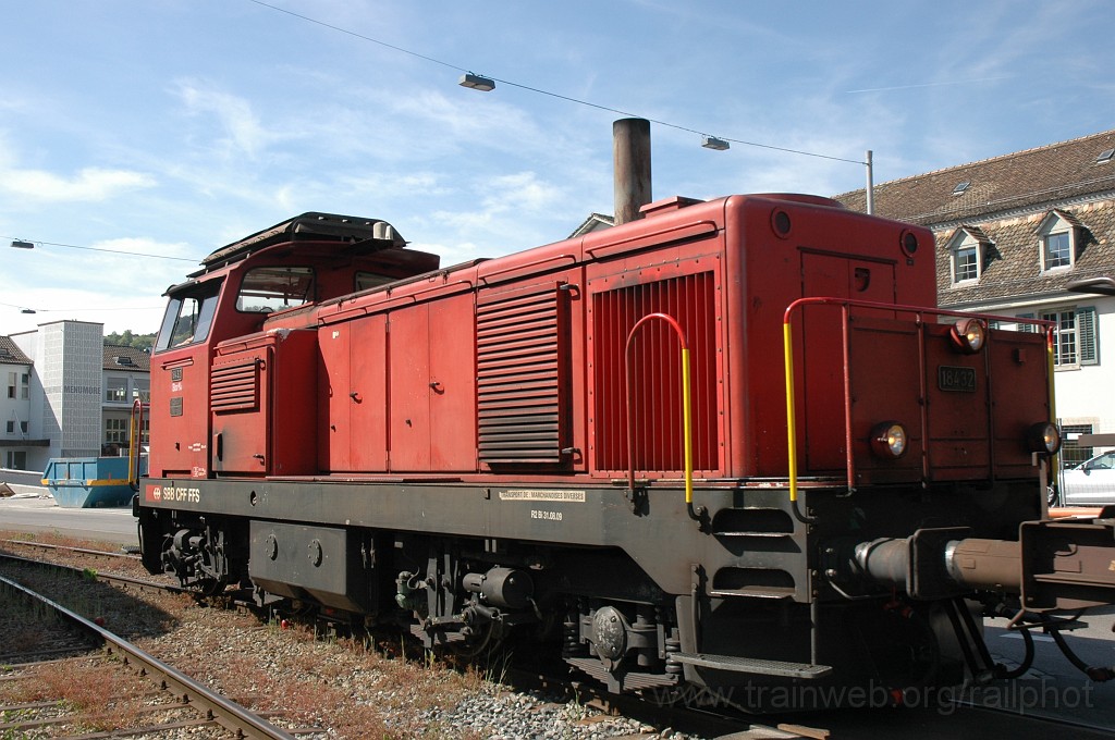 2123-0045-240511.jpg - SBB-CFF Bm 4/4 18432 / Escher-Wyss Platz 24.5.2011