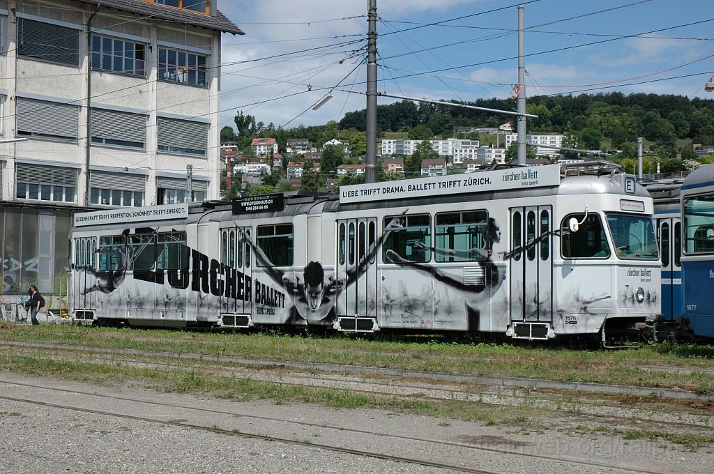 2129-0050-060611.jpg - VBZ Be 4/6 1676 «Zürcher Ballett» / Escher-Wyss Platz 6.6.2011