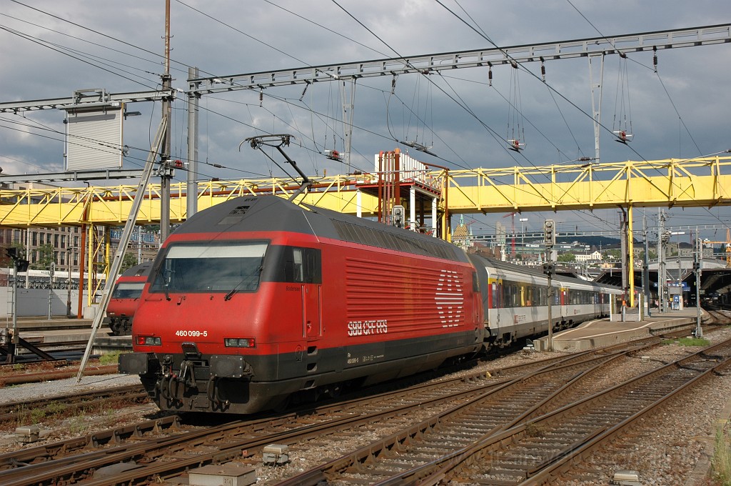2133-0028-100611.jpg - SBB-CFF Re 460.099-5 «Bodensee» / Zürich HB 10.6.2011