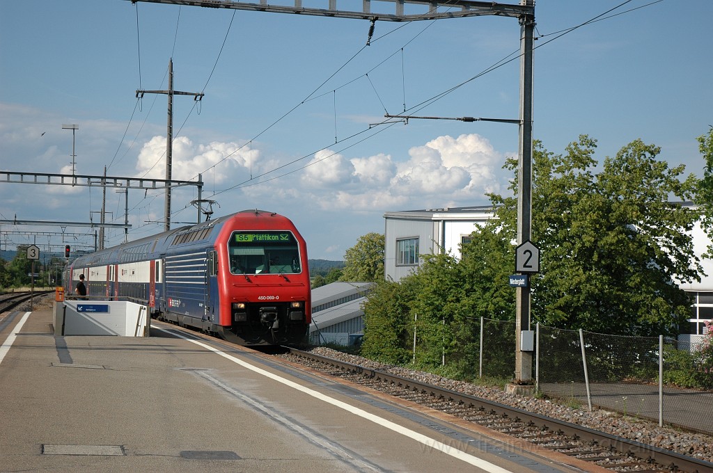 2136-0037-150611.jpg - SBB-CFF Re 450.069-0 «Wiesendangen» / Niederglatt 15.6.2011