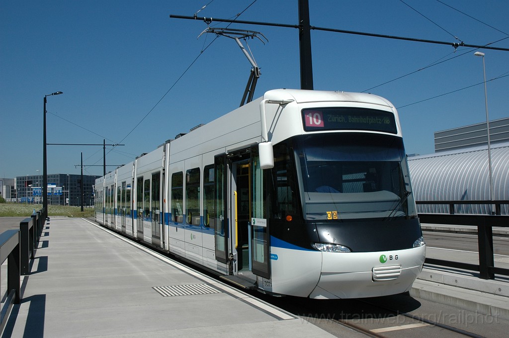 2139-0037-270611.jpg - VBG Be 5/6 3071 / Zürich Flughafen 27.6.2011