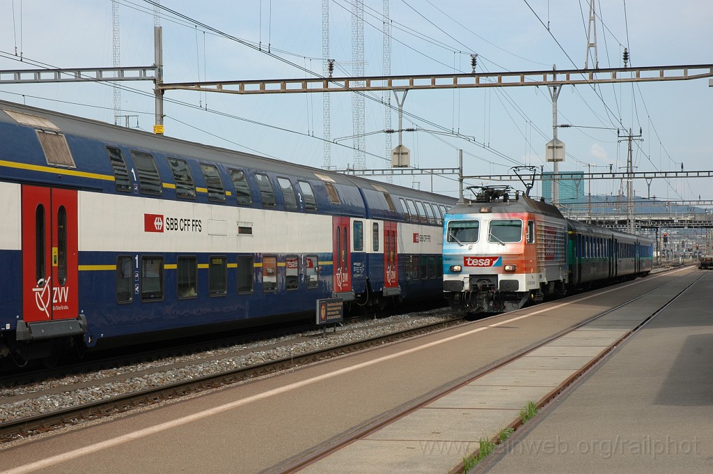2144-0036-120711.jpg - SOB Re 446.017-6 «Tesa» / Zürich-Altstetten 12.7.2011