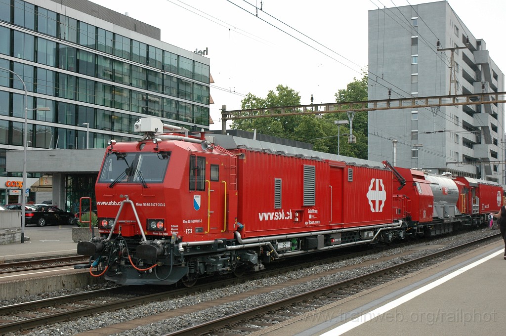 2145-0045-120711.jpg - SBB-CFF XTmas 99 85 9177 003-2 / Zürich-Altstetten 12.7.2011