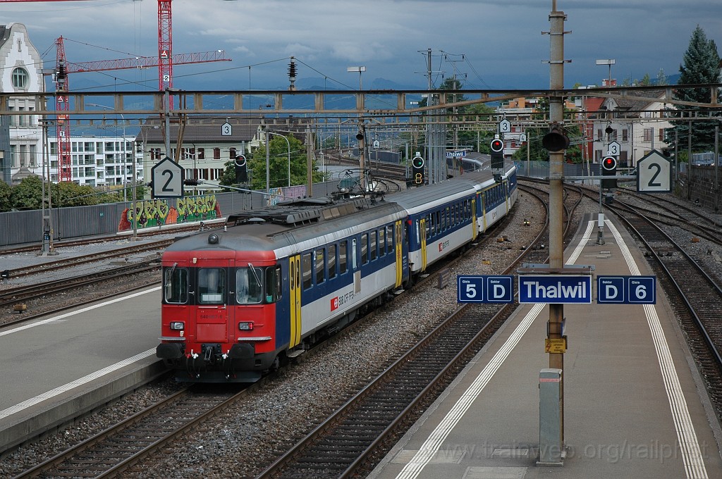 2153-0033-180711.jpg - SBB-CFF RBe 540.067-6 / Thalwil 18.7.2011