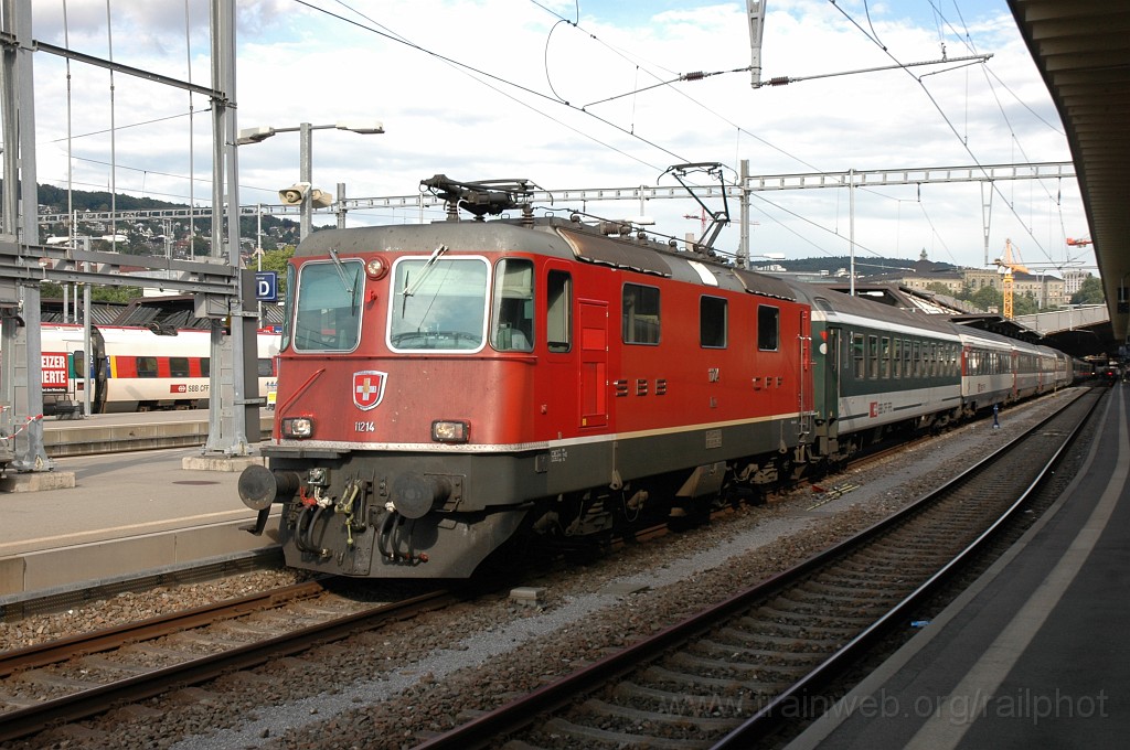 2155-0041-280711.jpg - SBB-CFF Re 4/4'' 11214 / Zürich HB 28.7.2011