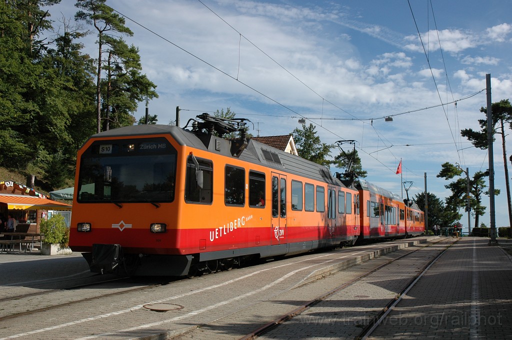 2163-0024-110811.jpg - SZU Be 556.524-7 / Uetliberg 11.8.2011