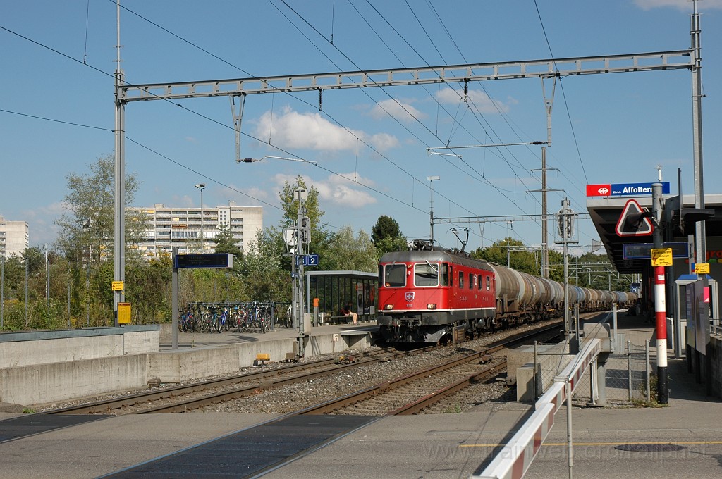 2164-0002-120811.jpg - SBB-CFF Re 6/6 11637 «Sonceboz - Sombeval» / Zürich-Afoltern 12.8.2011