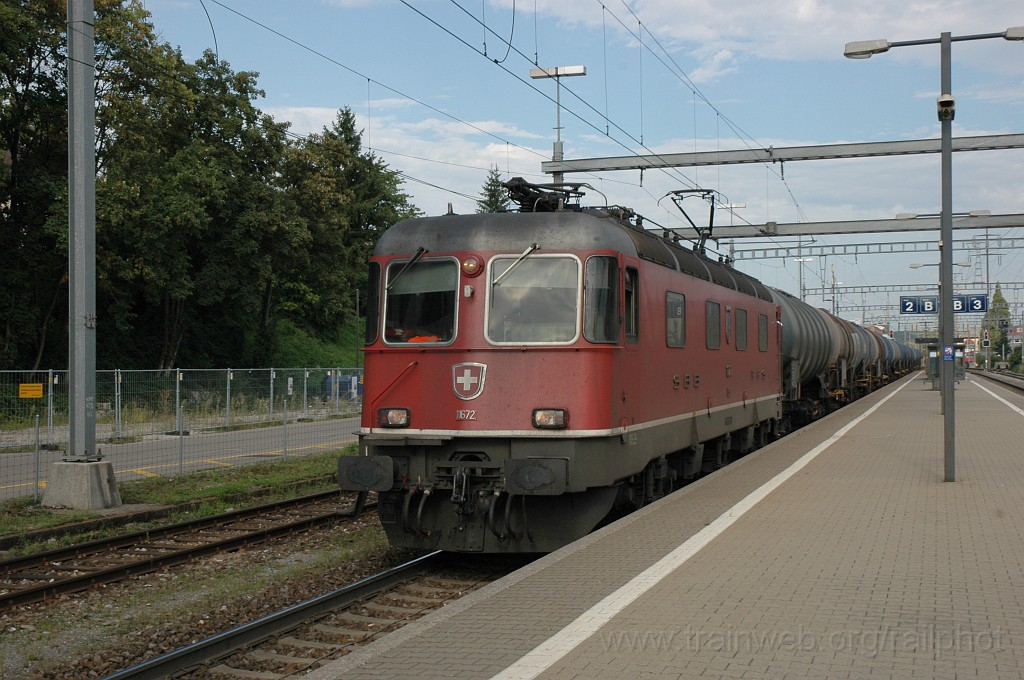 2169-0008-180811.jpg - SBB-CFF Re 6/6 11672 «Balerna» / Zürich-Seebach 18.8.2011