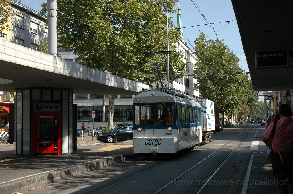 2175-0011-260811.jpg - VBZ Xe 4/4 1922 «Cargotram» + X² 1984 / Limmatplatz 26.8.2011