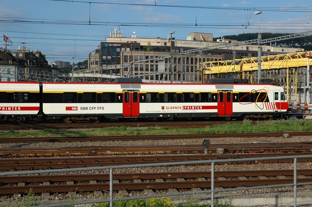 2176-0004-290811.jpg - SBB-CFF At 50 85 19-43 802-4 / Zürich HB 29.8.2011