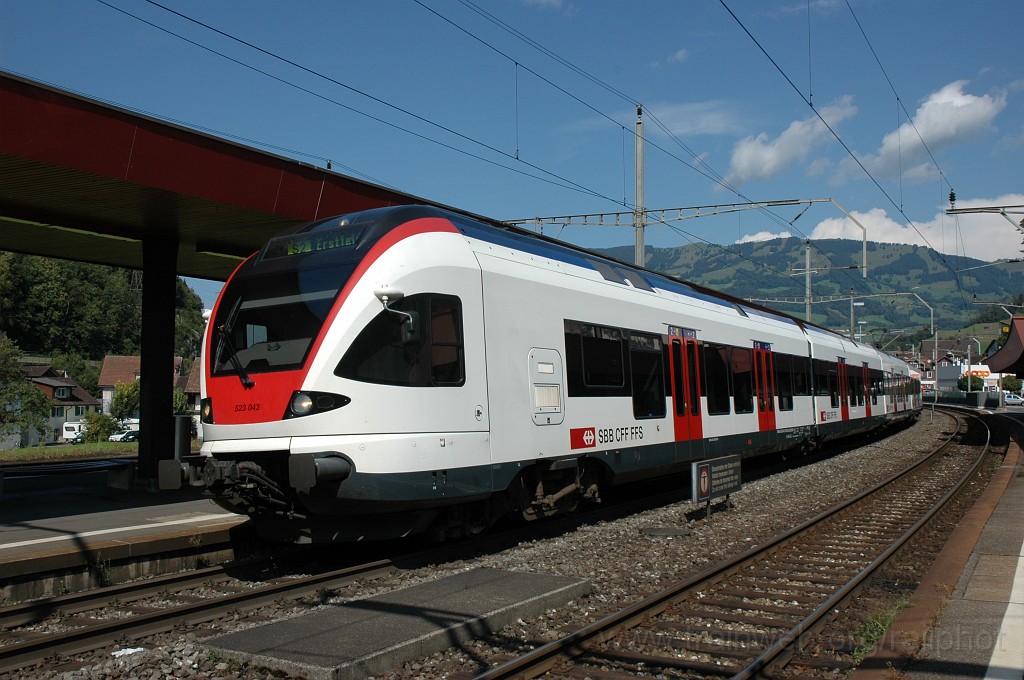 2178-0026-020911.jpg - SBB-CFF RABe 523.043 / Schwyz 2.9.2011