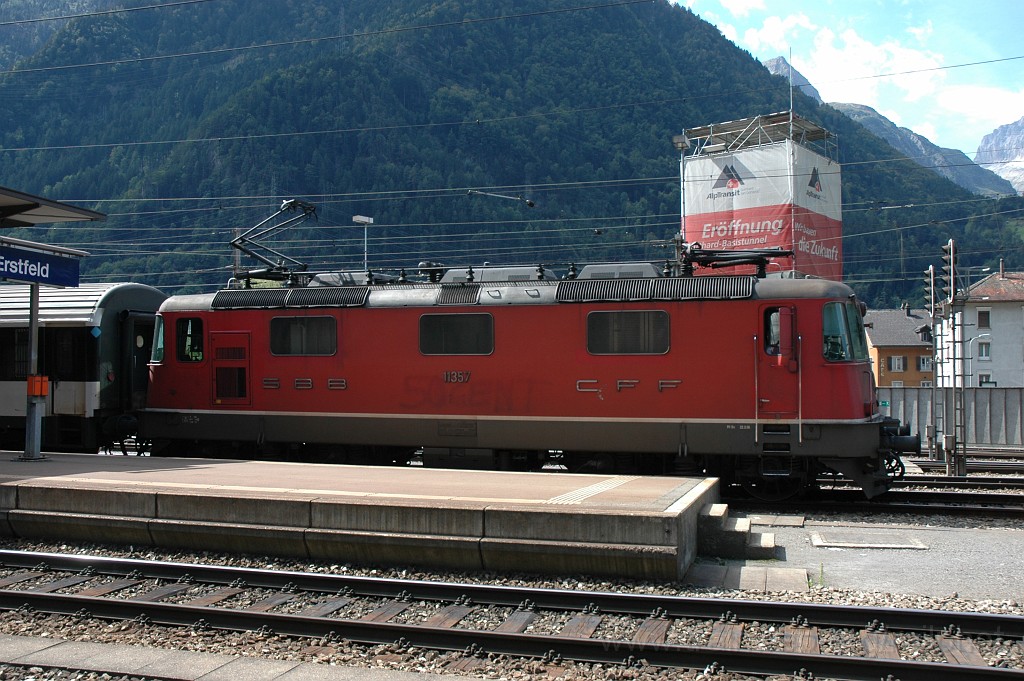 2179-0014-020911.jpg - SBB-CFF Re 4/4''' 11357 / Erstfeld 2.9.2011