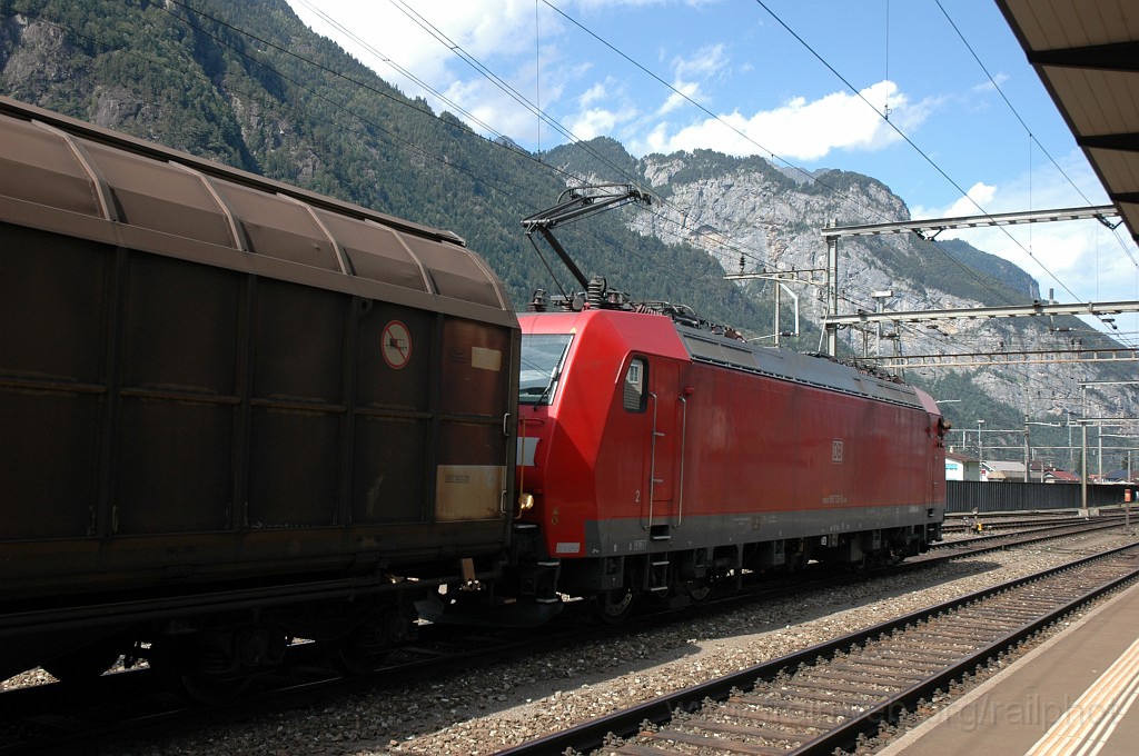 2179-0048-020911.jpg - DBAG 185.112-0 / Erstfeld 2.9.2011