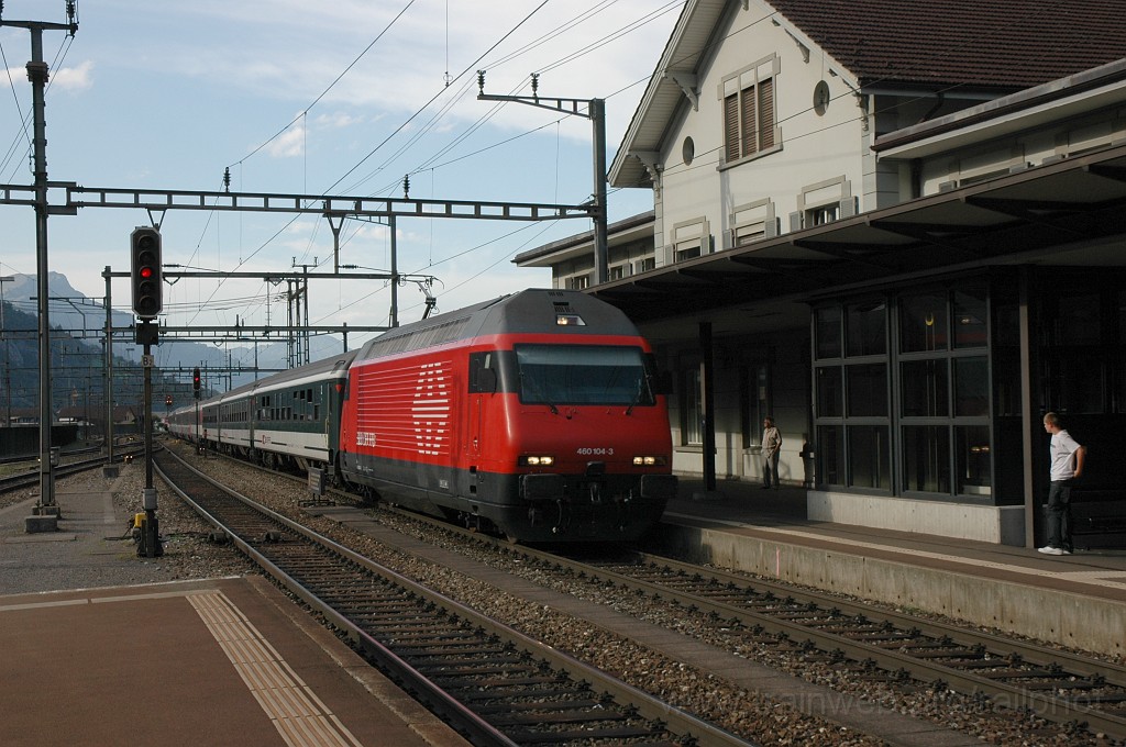 2180-0044-020911.jpg - SBB-CFF Re 460.104-3 «Toggenburg» / Erstfeld 2.9.2011