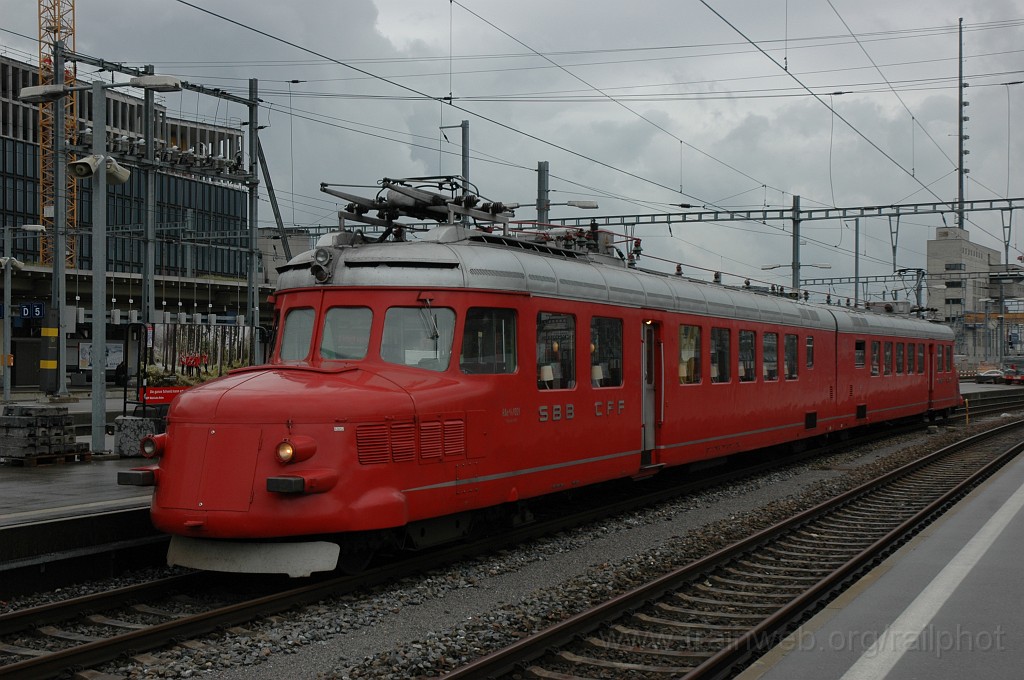 2183-0010-040911.jpg - SBB-CFF RAe 4/8 1021 / Zürich HB 4.9.2011