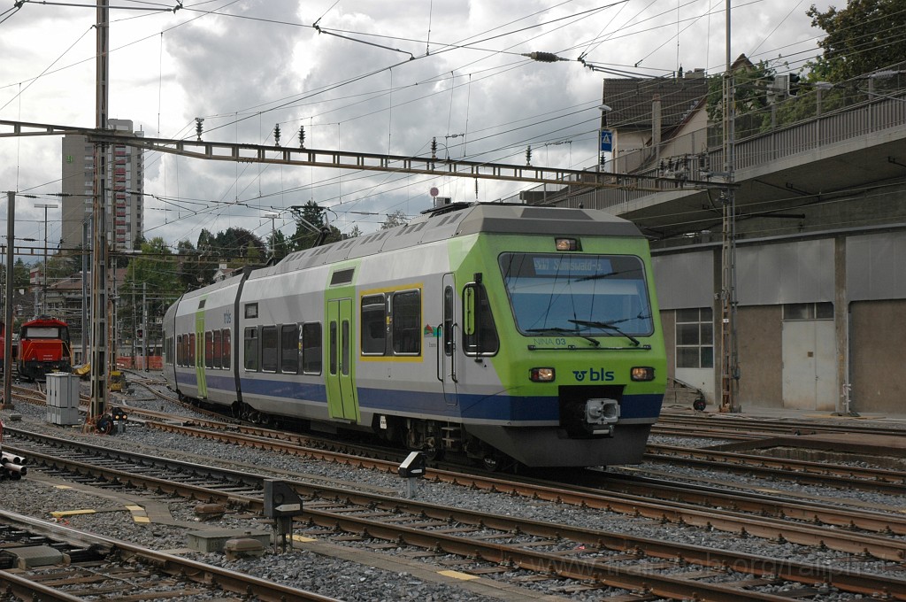 2185-0013-070911.jpg - BLS RABe 525.003-0 «Emme» / Bern HB 7.9.2011