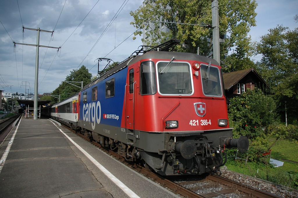 2201-0012-170911.jpg - SBB-CFF Re 421.386-4 / Zürich-Wipkingen 17.9.2011