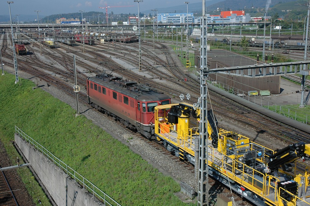 2204-0025-260911.jpg - SBB-CFF Ae 6/6 11464 «Erstfeld» / Spreitenbach-Tivoli (RBL) 26.9.2011