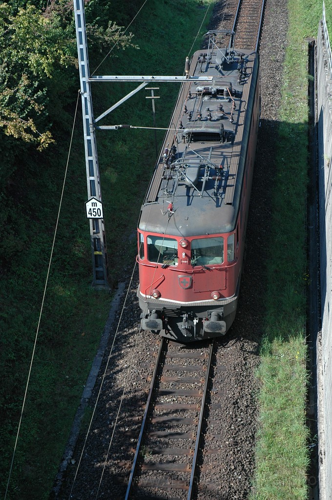 2204-0041-260911.jpg - SBB-CFF Ae 6/6 11464 «Erstfeld» / Spreitenbach-Tivoli (RBL) 26.9.2011