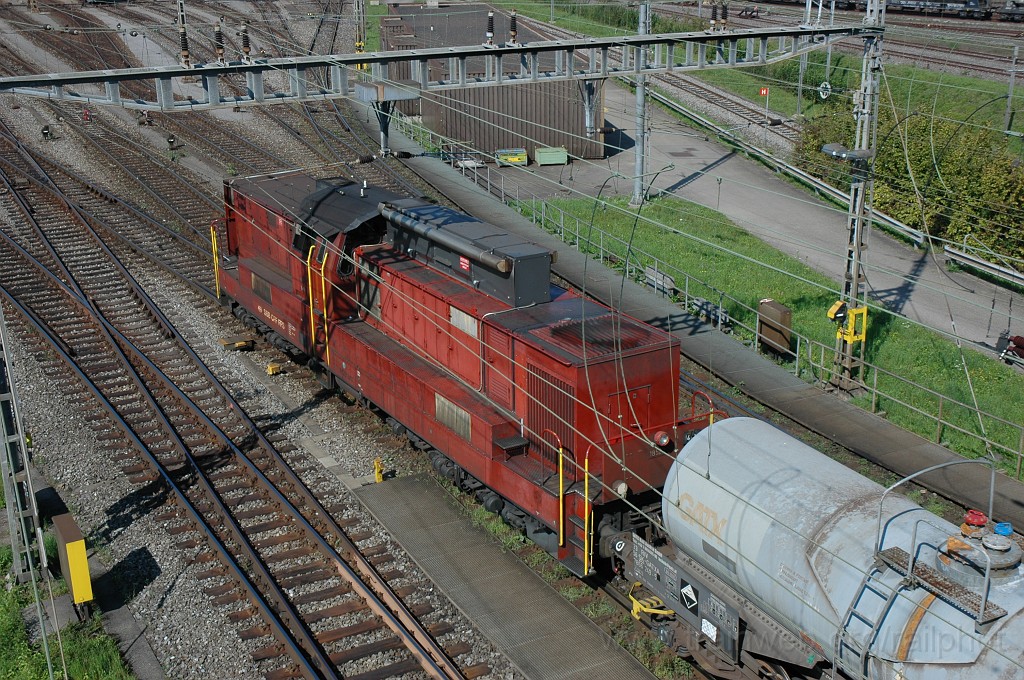 2205-0002-260911.jpg - SBB-CFF Am 6/6 18523 / Spreitenbach-Tivoli (RBL) 26.9.2011