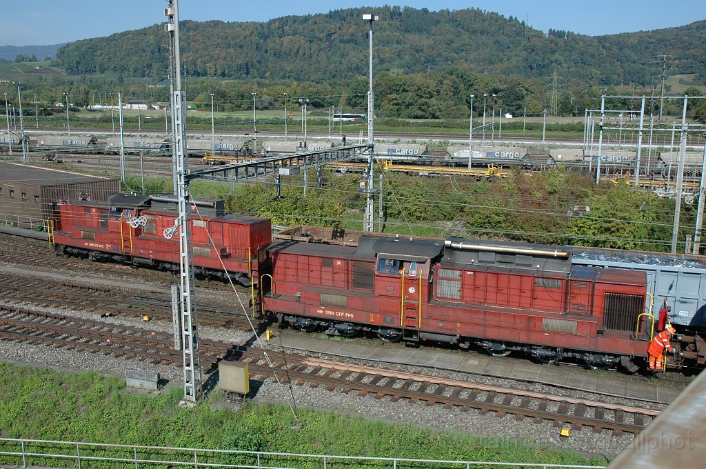 2209-0012-260911.jpg - SBB-CFF Am 6/6 18522 + 18523 / Spreitenbach-Tivoli (RBL) 26.9.2011