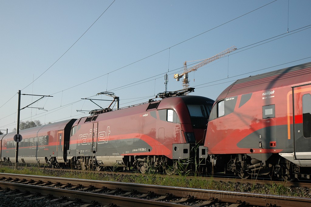 2212-0026-011011.jpg - ÖBB 1116.206-2 / Freienbach 1.10.2011