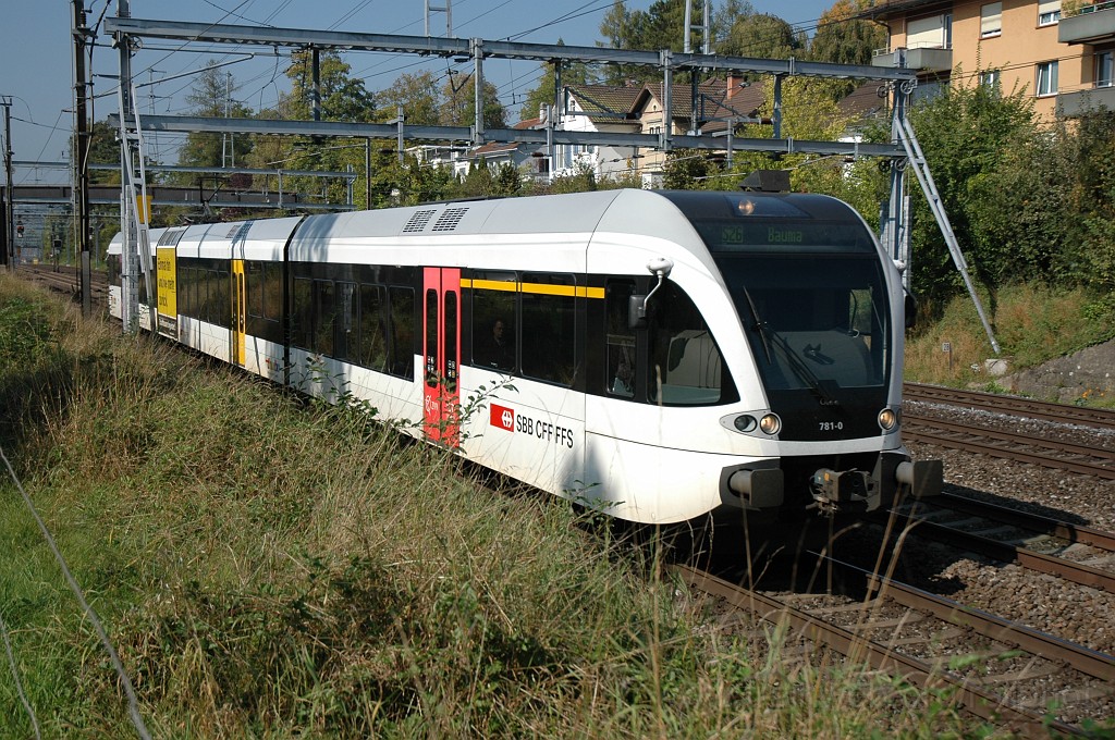 2216-0048-031011.jpg - Thurbo RABe 526.781-0 / Winterthur 3.10.2011