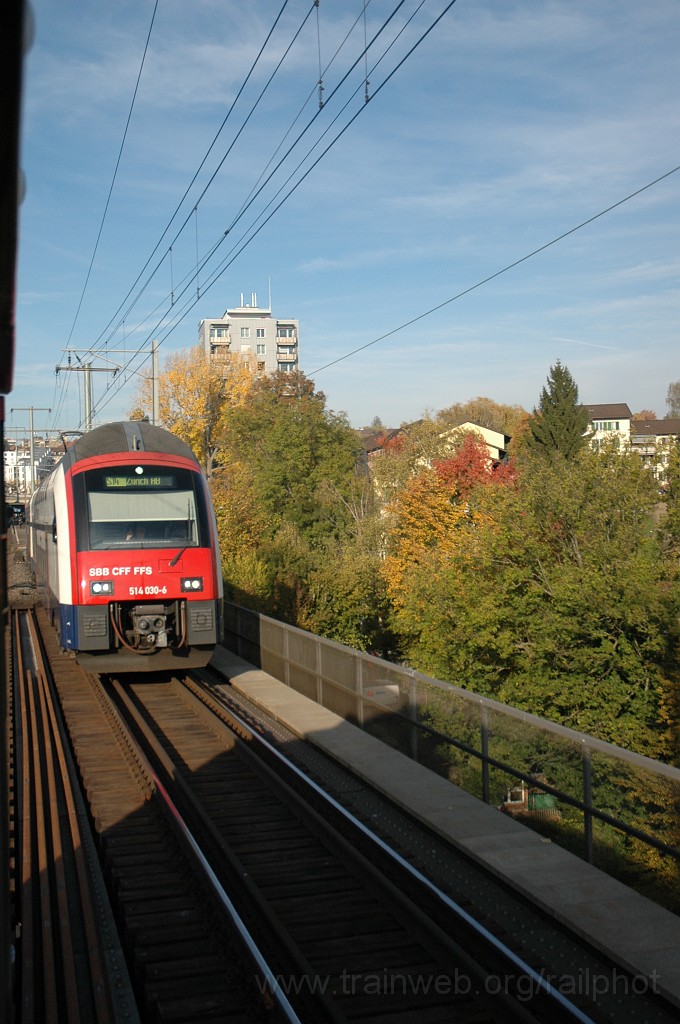 2245-0042-281011.jpg - SBB-CFF RABe 514.030-6 / Zürich (Wipkingerbrücke) 28.10.2011